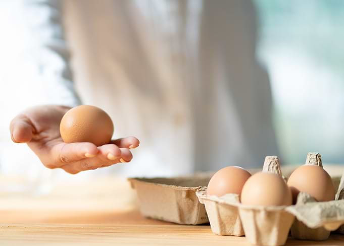 egg from paper tray