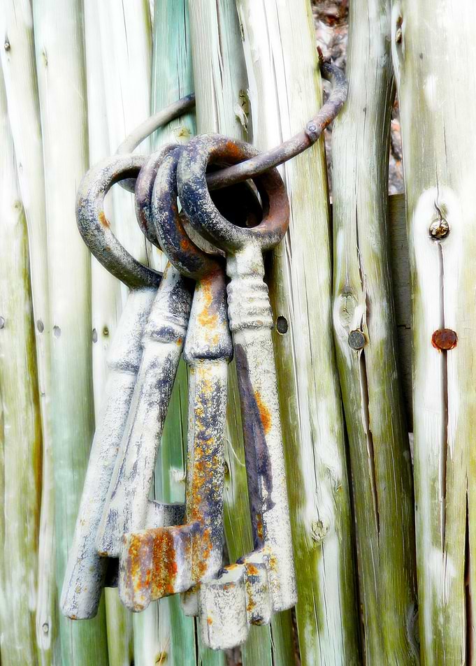 Rusted keys