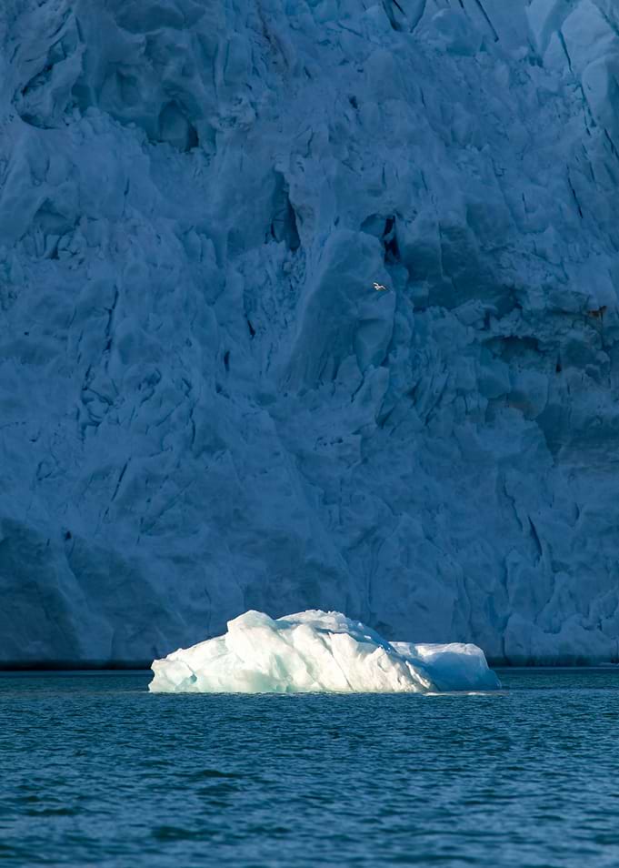 Ice in front of ice
