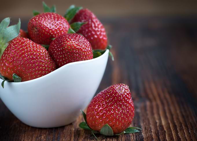 strawberries bowl