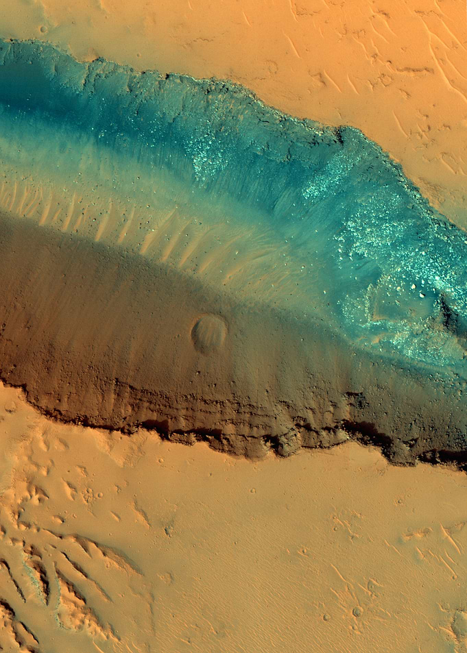 Mars Landslides in Fossae