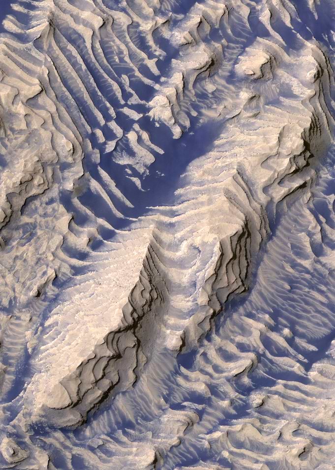 Mars Layers in Danielson