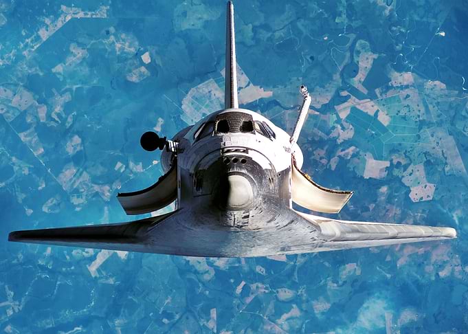 Space Shuttle Head On