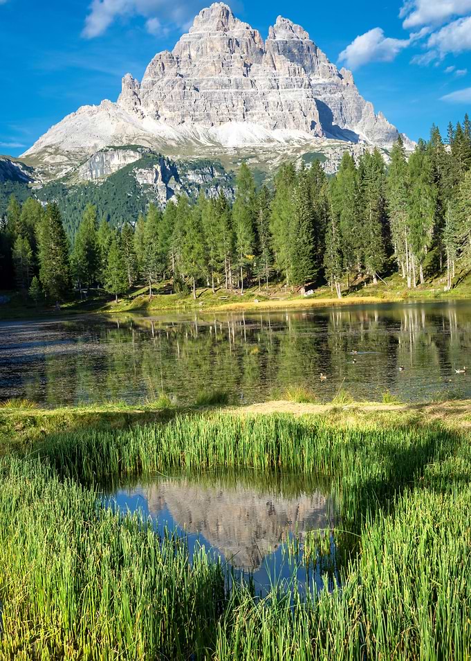 lake misurina italy