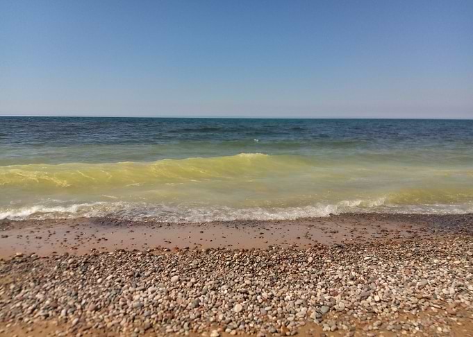 Lake Superior Waves
