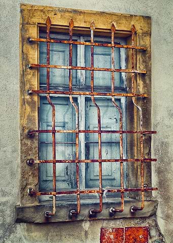 Window stronghold