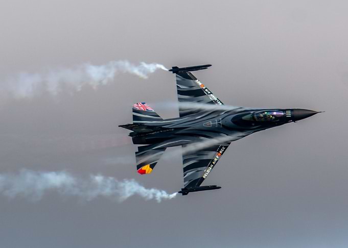Belgian F16 Display