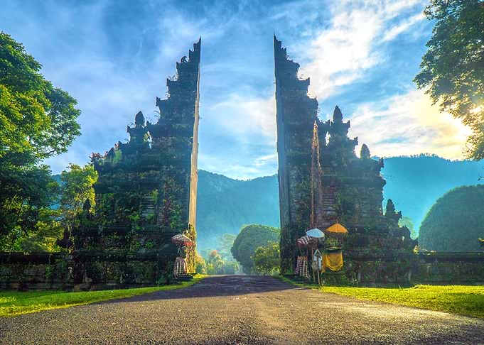 Handara Gate