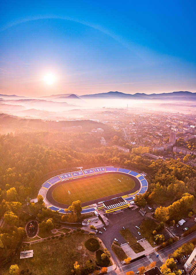 Sunrise over arena Arda