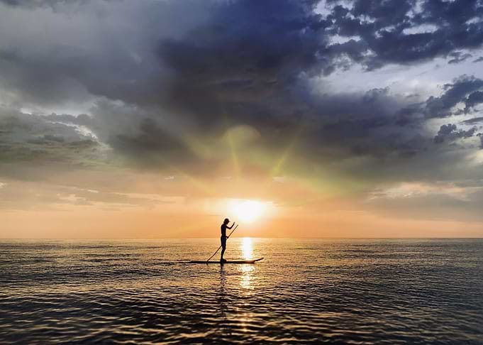 Touch the sun Be free
