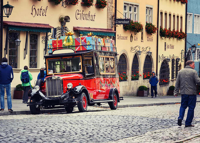 Christmas Gift Truck