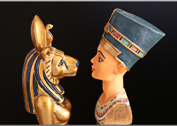 Egyptian Pharaoh Statue