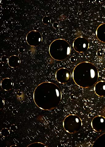 Oil bubbles on water macro