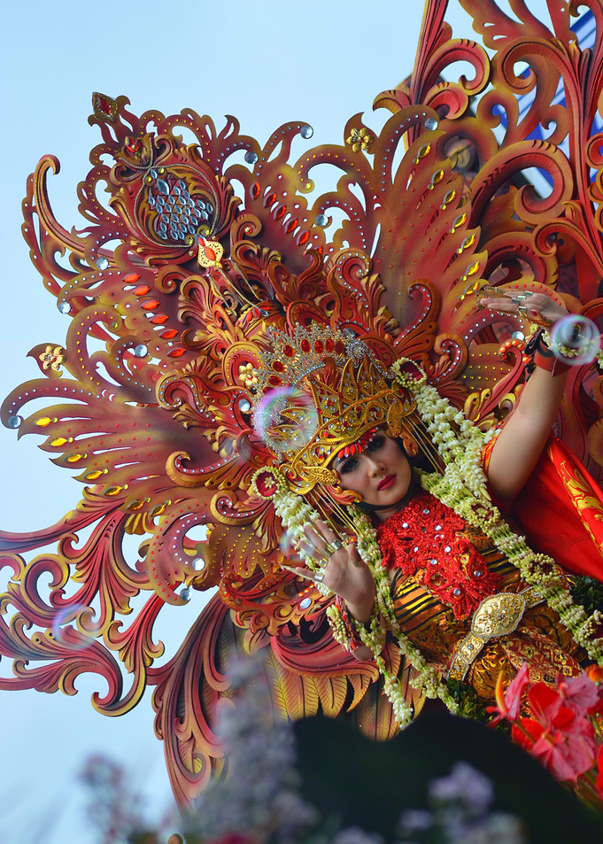traditional dress