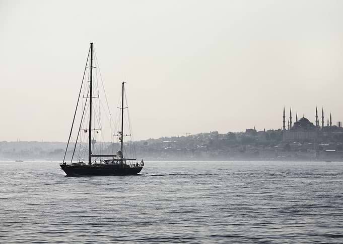 Eastern Sailing