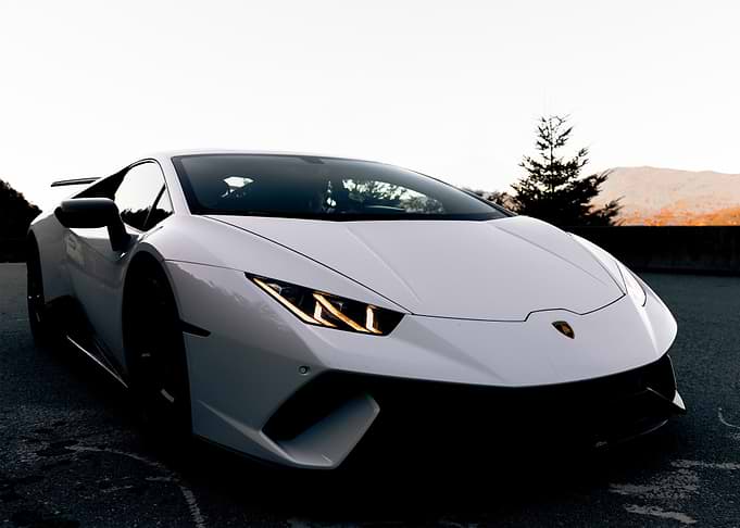 HURACAN WORLD