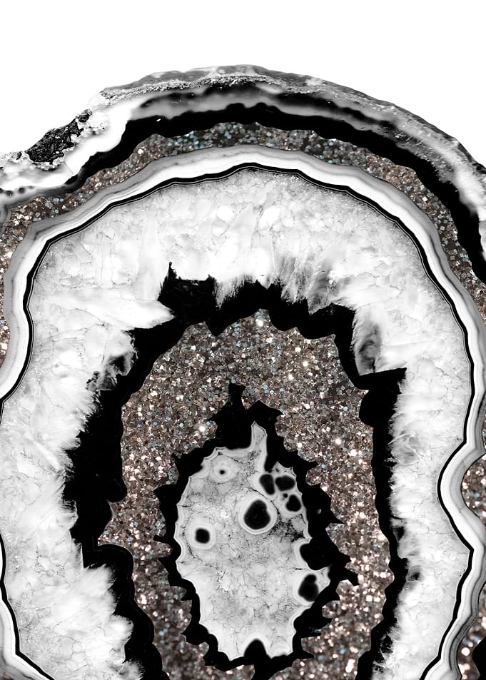 Gray Black White Agate 1a