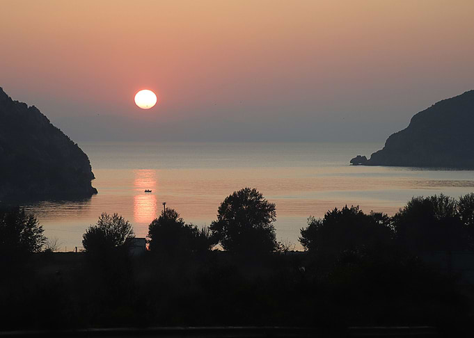 SUNSET IN PORTOKOUFO