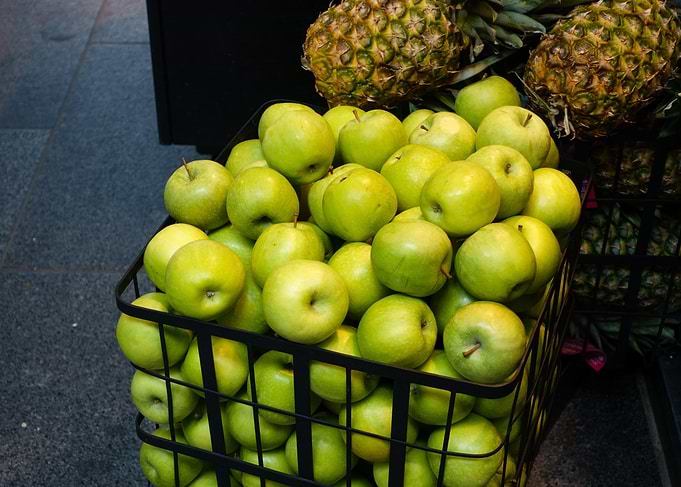 Bundle Of Apples