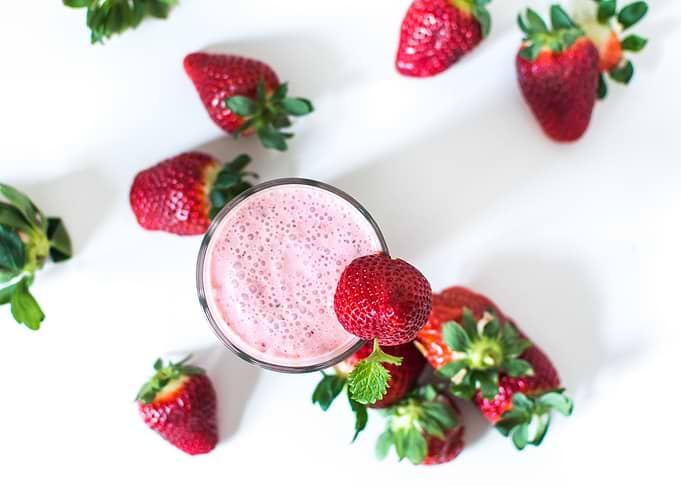 Strawberries Milk Shakes