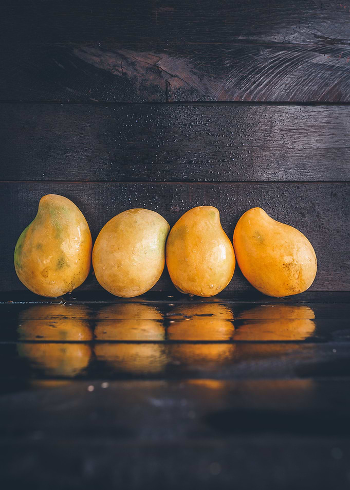 Fresh ripe mangoes