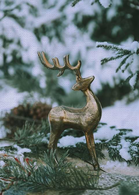 chrismas satan deer tree