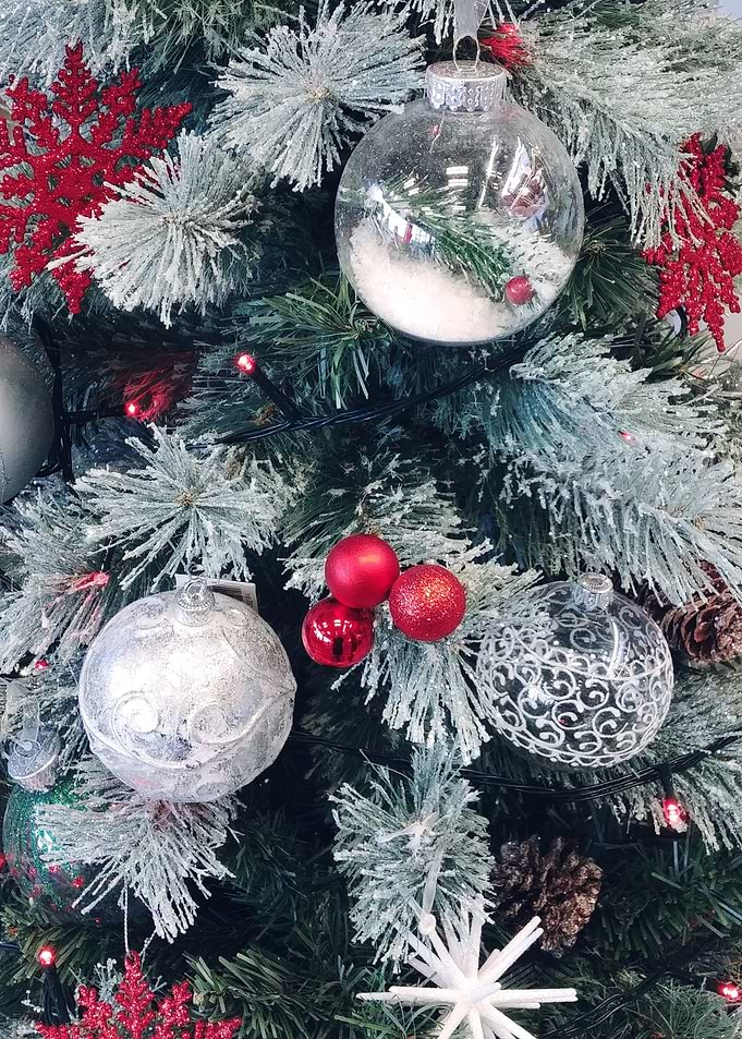 christmas tree white and