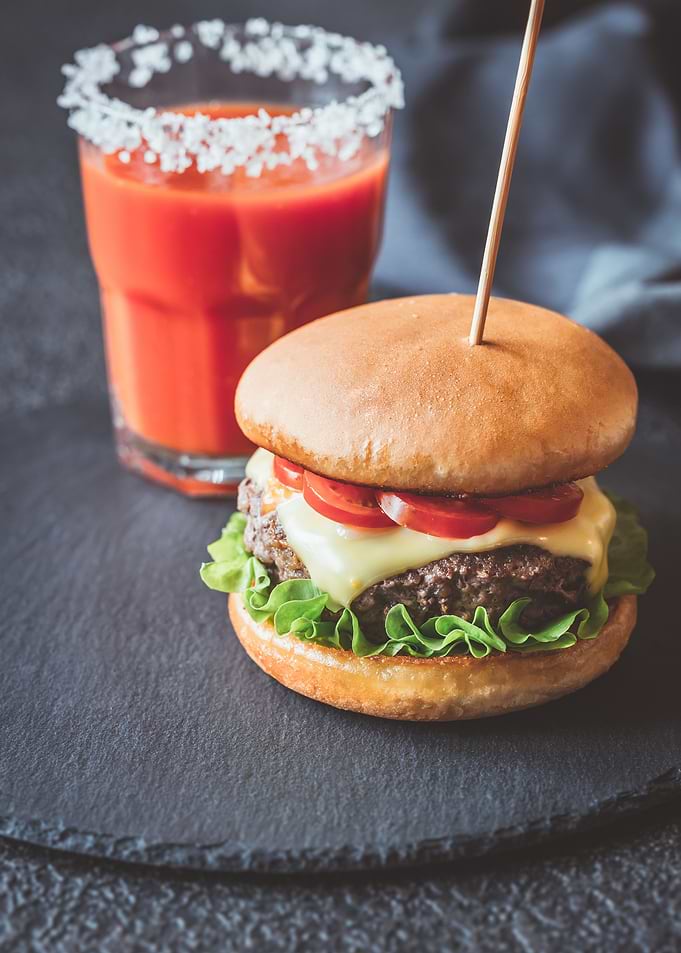 Hamburger with juice