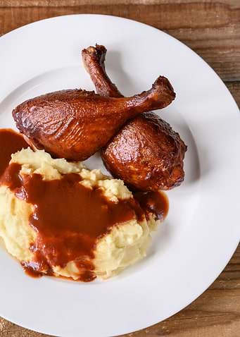Barbecue duck legs