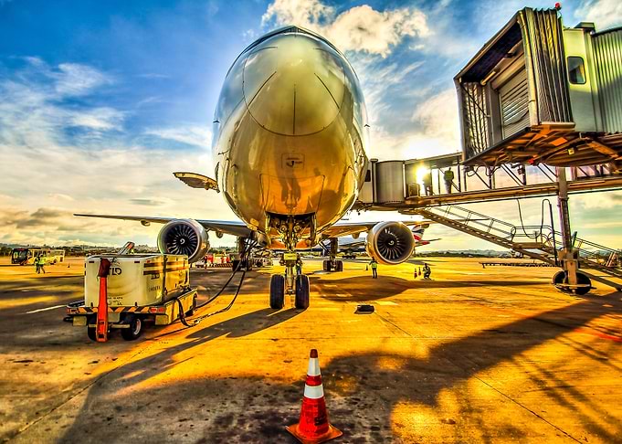 BOEING 777 SWISS