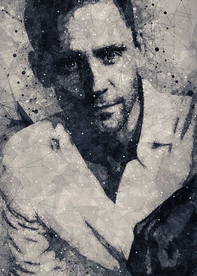 Tom Hiddleston
