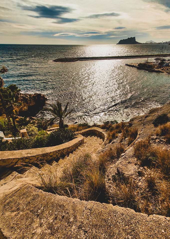 Paths to the sea