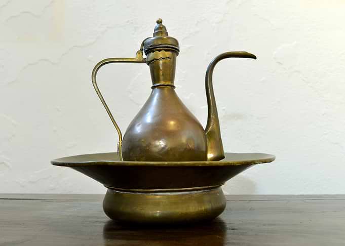 wash basin and jug