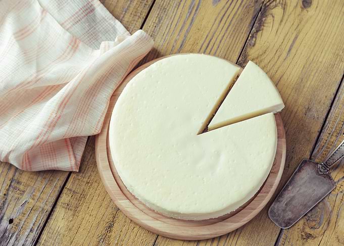 Traditional cheesecake