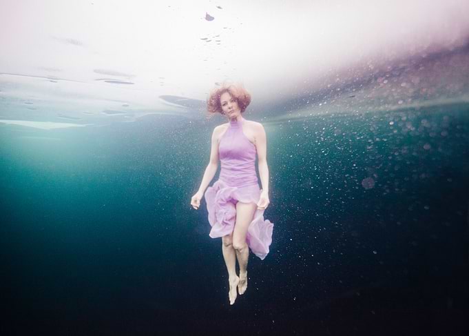Between my world 03