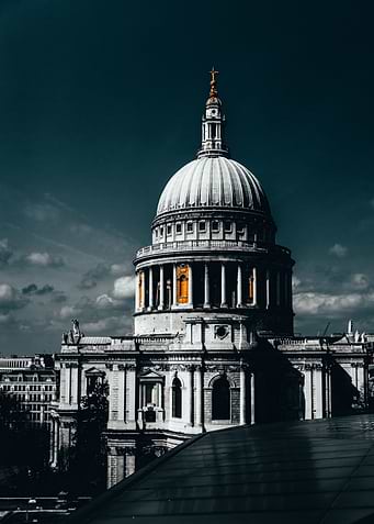Trafalgar square