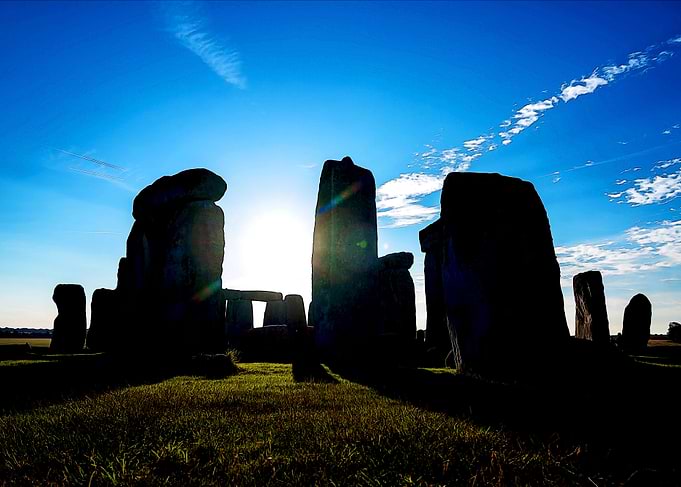 Stonehenge sun background