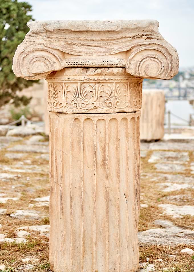 pillar