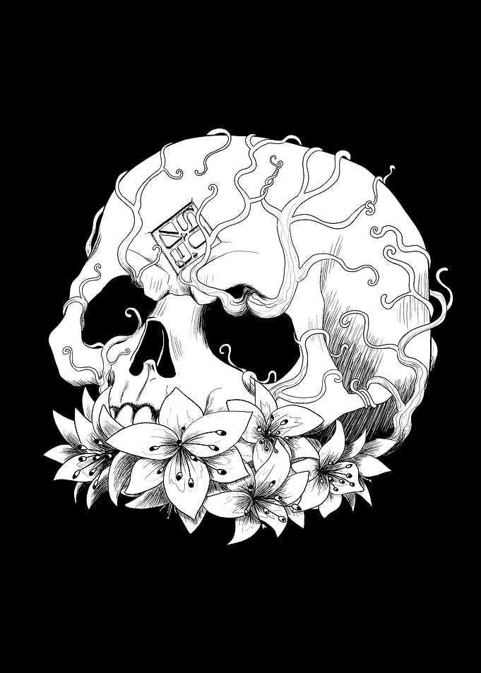 SUZEs Lily Skull