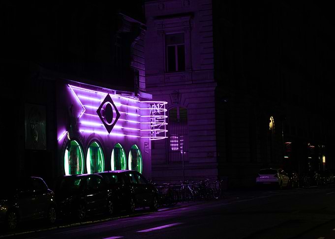 Neons