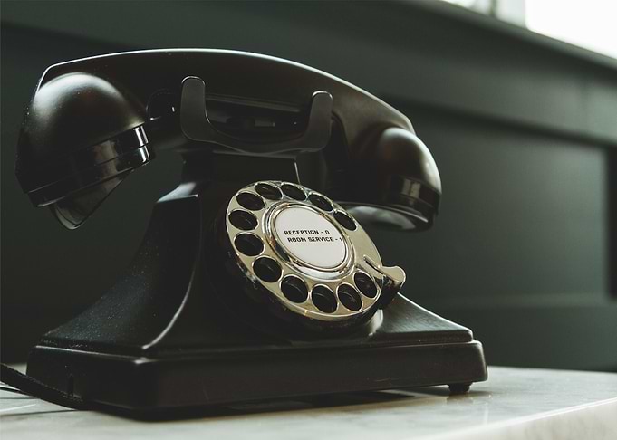telephone black