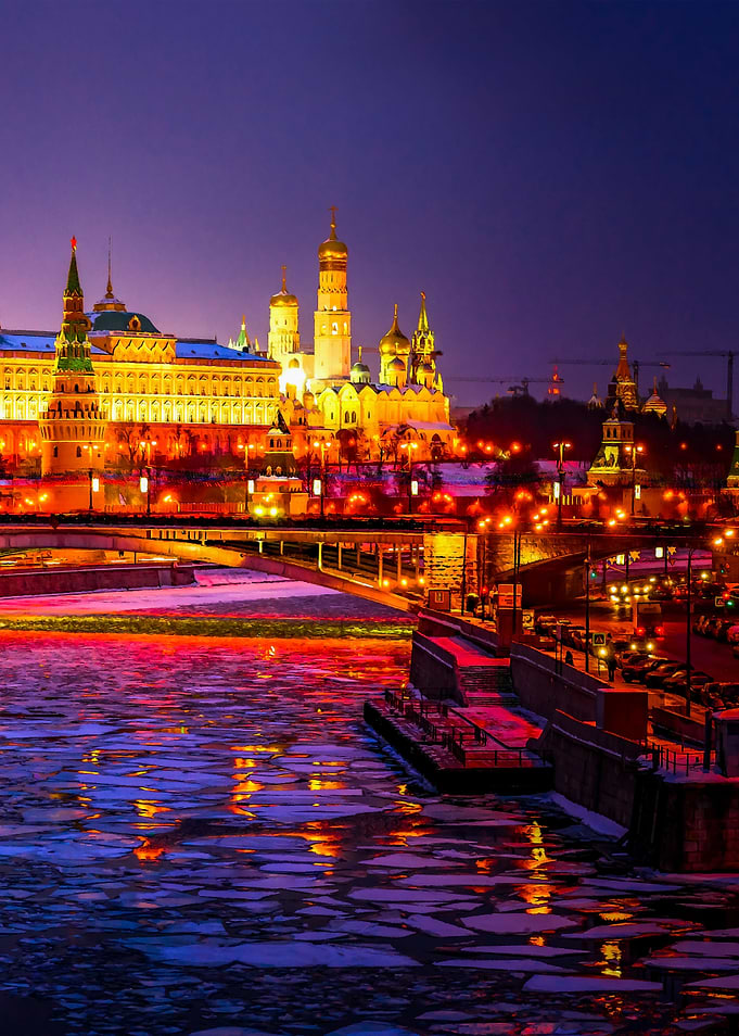 Moscow Kremlin Night Right