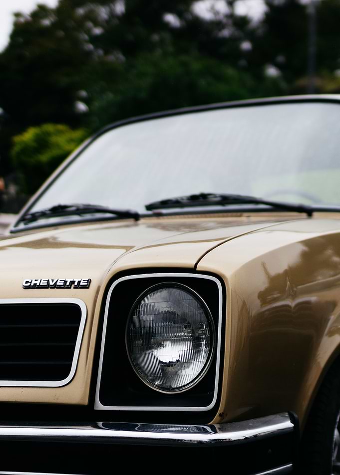 brown car