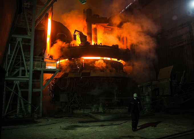 Liquid steel