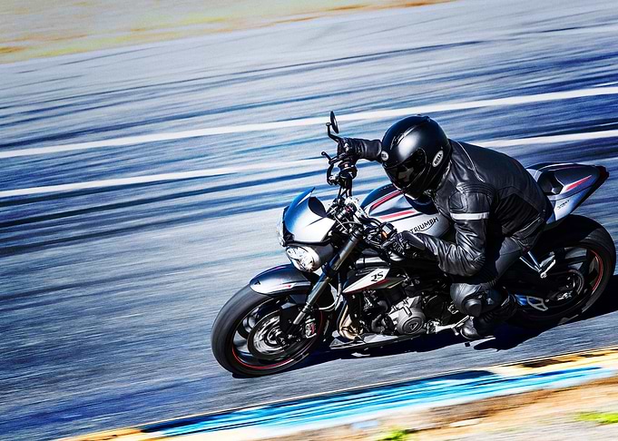 Triumph Street Triple RS r