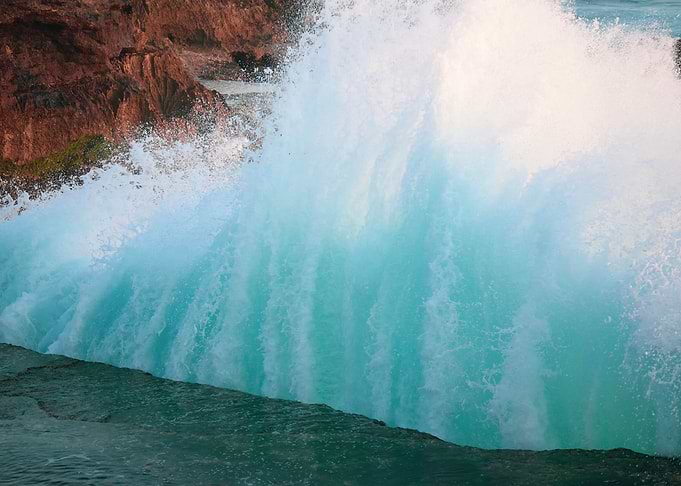 Nusa Penida waves
