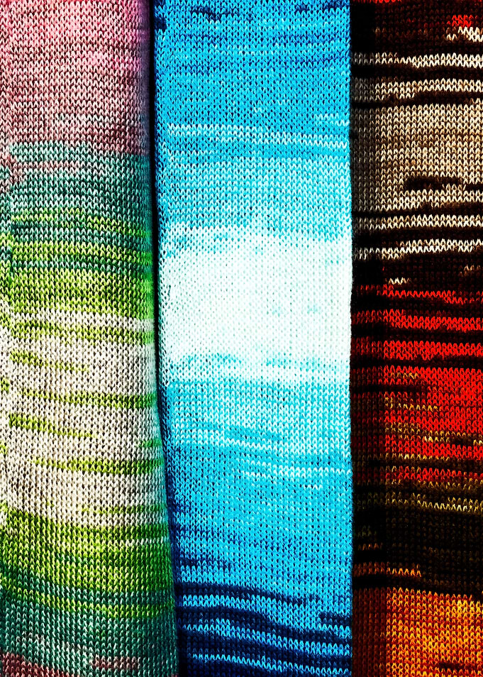 Abstract Textiles Right