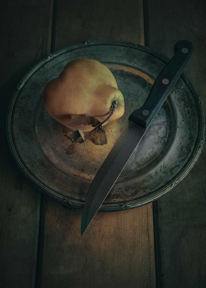 Still life with quince