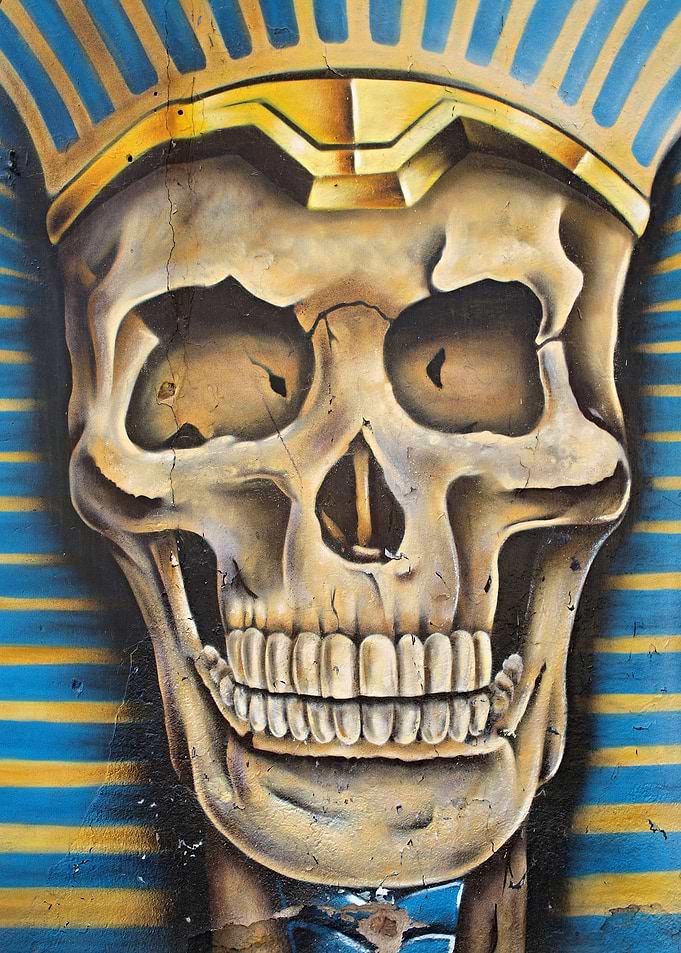 Skull Tut Ench Amun style