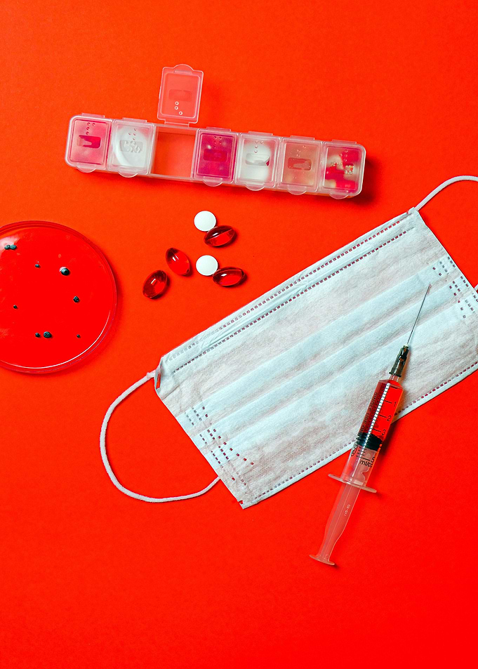syringe pill petri